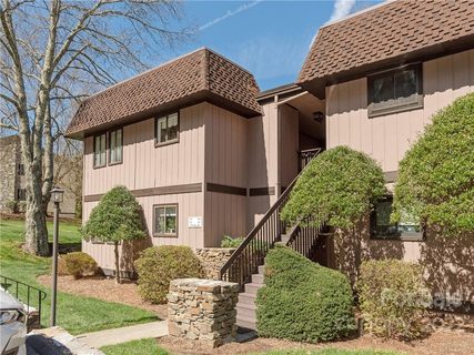 33 Lake Drive G5