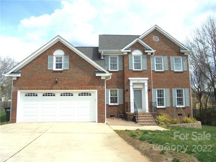 3851 Meadow Ridge Drive