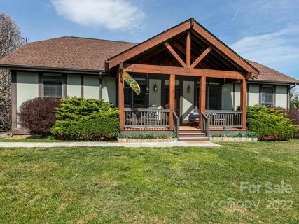 15 Silverling Drive sold home in Leicester Village, Asheville, NC
