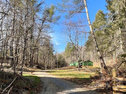 Previously sold for $285,000