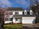 1302 Sweetgum Lane sold home in Matthews, SC