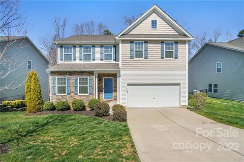 1032 Forbes Road
