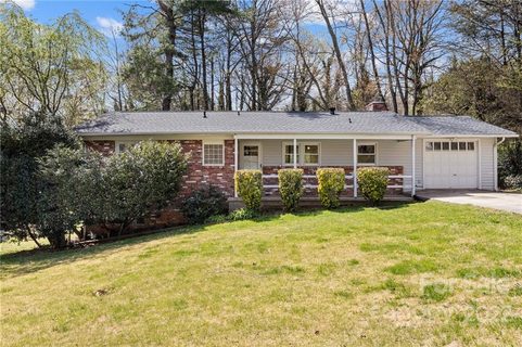 13 Pinehurst Road sold home in Pinehurst Park, Asheville, NC