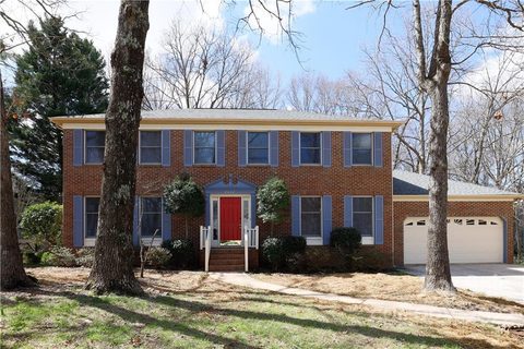 2642 Whisper Ridge Lane