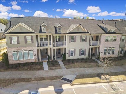 5811 Ardrey Kell Road