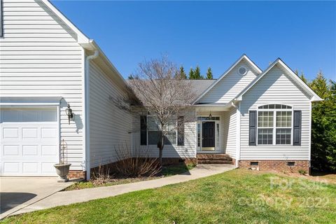 17 Yorktown Circle 204