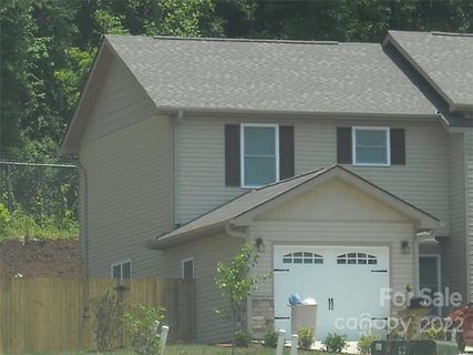 7 Mahagony Road