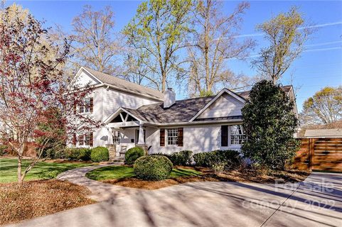 1122 Sedgefield Road