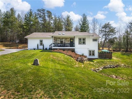 23 Forget Me Not Meadows sold home in Fairview Meadows, Fairview, NC