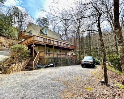 971 Holly Road sold home in Christmont, Black Mountain, NC