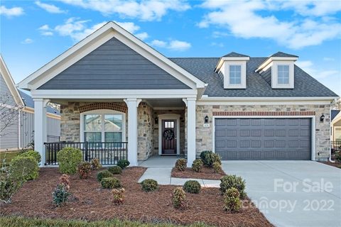 636 Poplar View Drive sold home in The Courtyards on Poplar Tent, Concord, NC