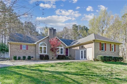 293 Charleston Court sold home in Fox Trail, Indian Land, SC