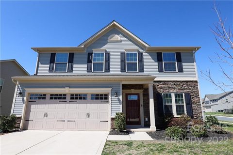 1557 Scarbrough Circle