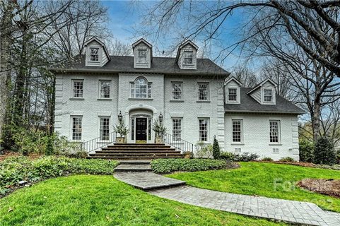 2758 Oakmeade Drive