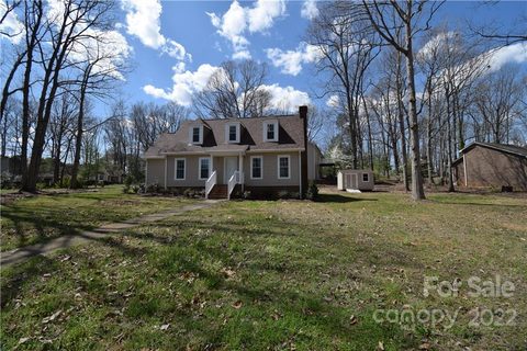 3051 Jamestown Drive sold home in Williamsburg, Gastonia, NC