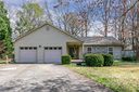 9205 Aylesbury Lane sold home in Mint Hill, SC