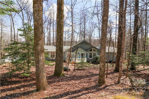 108 Continental Drive sold home in Kingwood, Flat Rock, NC
