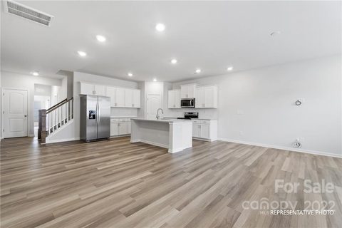 631 Sagecroft Lane 51