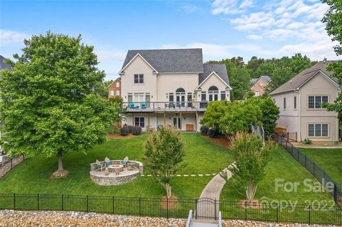 2442 Smith Harbour Drive