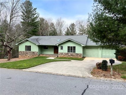 3 Gardenwood Drive