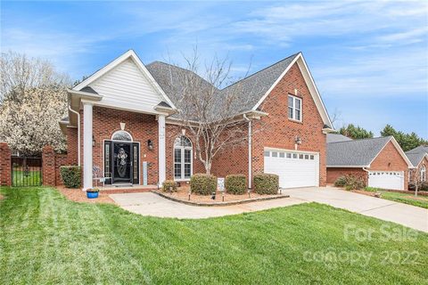 2113 Water Oak Lane sold home in Waterford Place, Gastonia, NC