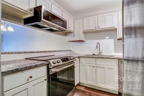 1635 Merry Oaks Road A sold condo in Woodmere, Charlotte, NC