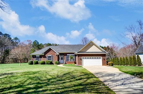 509 Dovefield Drive sold home in Hunters Pointe, Indian Trail, NC