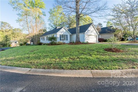 1003 White Water Circle