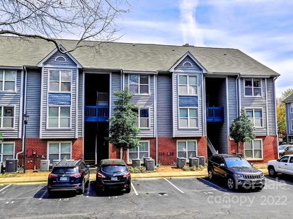 505 N Graham Street 2F