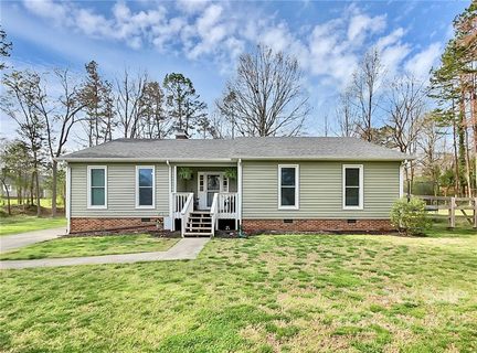 Previously sold for $330,000