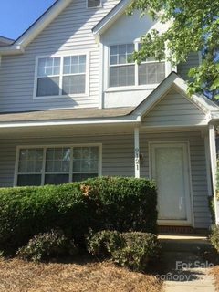 9121 Exbury Court 704
