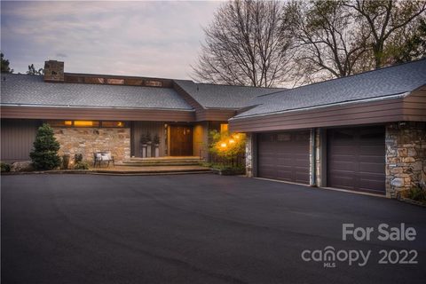 560 Club Road