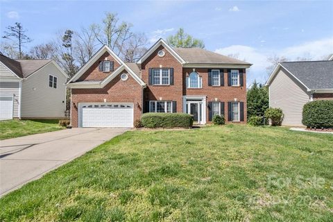 2424 Coneflower Drive sold home in Back Creek, Charlotte, NC