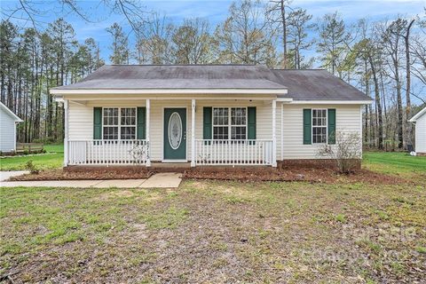 6715 1st Avenue sold home in Green Meadows, Indian Trail, NC