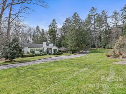 12 Lone Pine Road