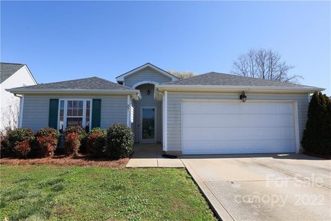 5201 Tealstone Court sold home in Autumn Ridge, Concord, NC