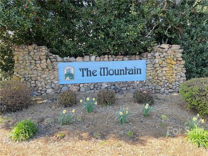 309 Spanish Oak Lane 70