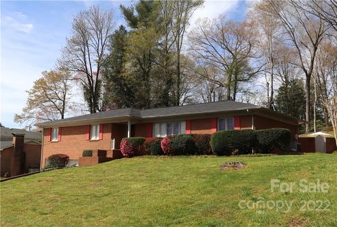 909 Hemlock Drive sold home in Charlesmont, Lenoir, NC