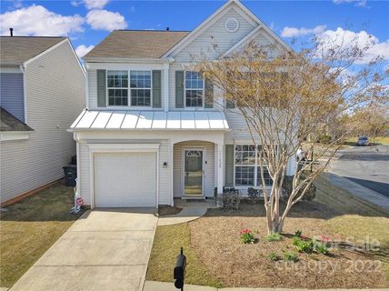 11428 Grove Point Road sold townhome in Ardrey Park, Charlotte, NC