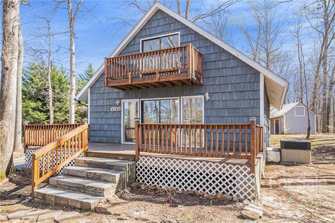 4528 Leepers Street sold home in Dutchman Trails, Iron Station, NC