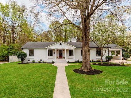842 Longbow Road