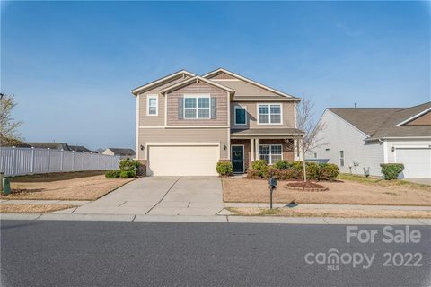 13313 Shanagarry Drive sold home in Creekshire Village, Charlotte, NC