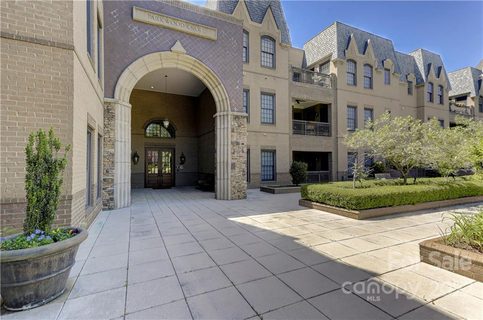3242 Park Road sold condo in Parkwood Knoll, Charlotte, NC