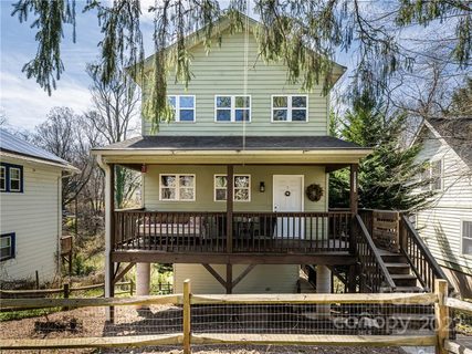 133 Courtland Avenue