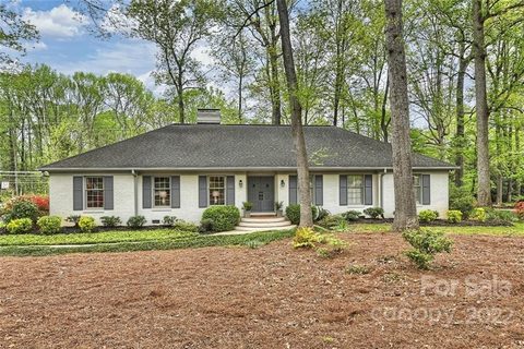 4023 Columbine Circle