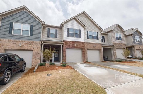 5216 Spanish Ivy Lane