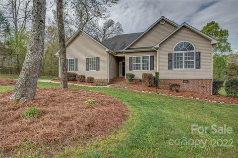 1131 St Patricks Way sold home in Edgewood Estates, Lincolnton, NC