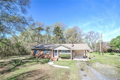 Previously sold for $215,000