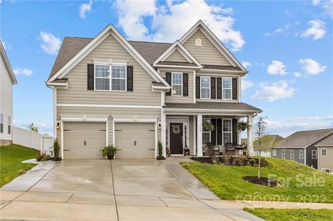 130 Yellow Birch Loop