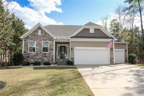 Previously sold for $641,000